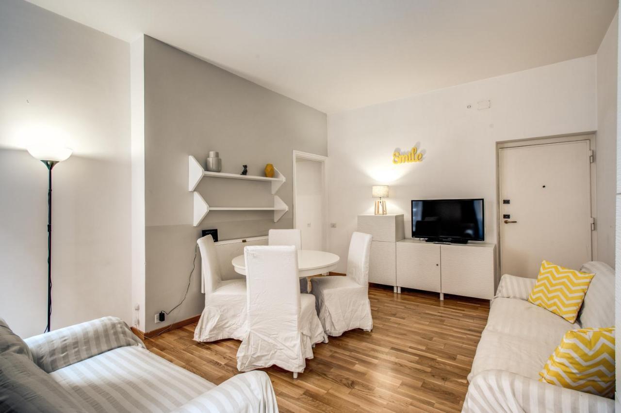 Family Room In Via Del Corso Central Rome Extérieur photo
